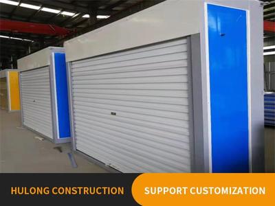 Folding facade room